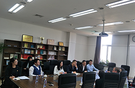 公司領導會見荷蘭恩斯赫德市經(jīng)濟、 教育、社會局局長一行